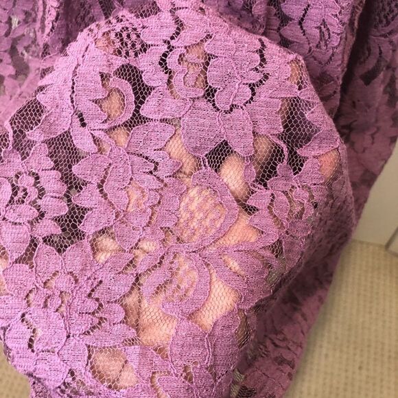 Altar’d State pink lace mini dress size medium - Picture 3 of 11